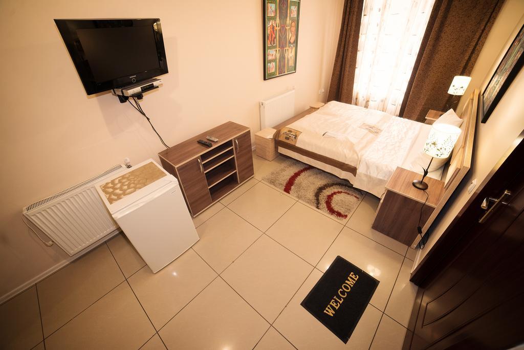 Jam Hotel Truskavets Room photo